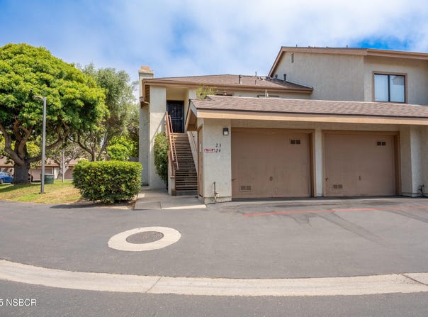 23 Village Circle Drive, Lompoc, CA 93436