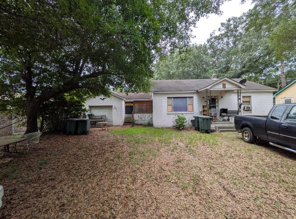 1113 Melvin Drive, Hanahan, SC 29410