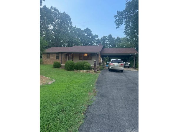 104 Foxchase Drive, Searcy, AR 72143