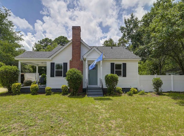 117 Hook Avenue, West Columbia, SC 29169-5227