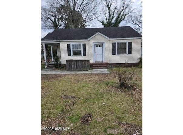 708 W Lenoir Avenue, Kinston, NC 28501