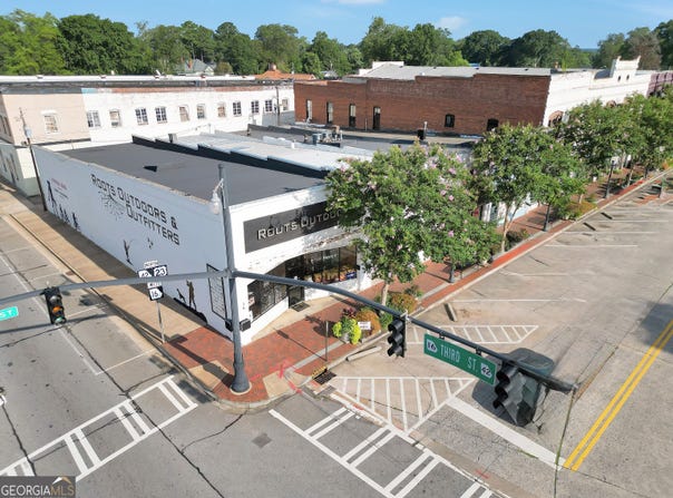 38 Oak, Jackson, GA 30233