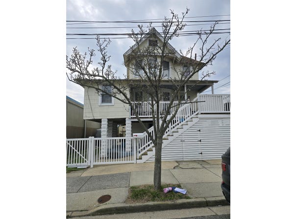 110 W Maple, Wildwood, NJ 08260