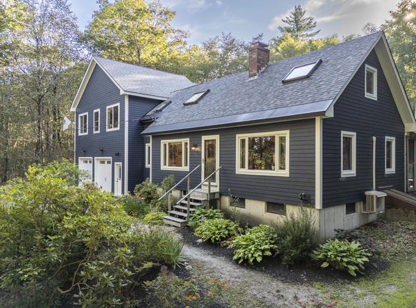 23 Mountain View Road, Gray, ME 04039