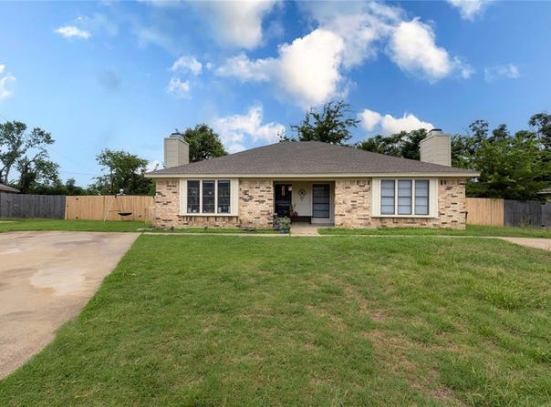 6612 Laura Ann Court, Richland Hills, TX 76118