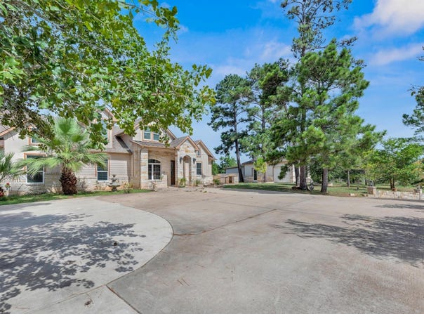 152 Lakeside DR, Bastrop, TX 78602