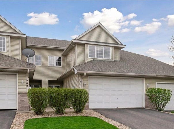 1971 Andrew Court, Chanhassen, MN 55317
