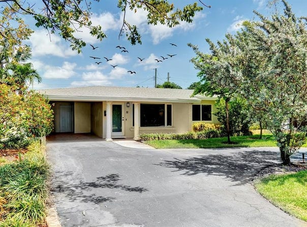 81 NW 37th St, Oakland Park, FL 33309