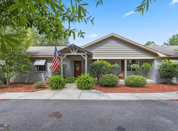 5525 Val Del, Hahira, GA 31632