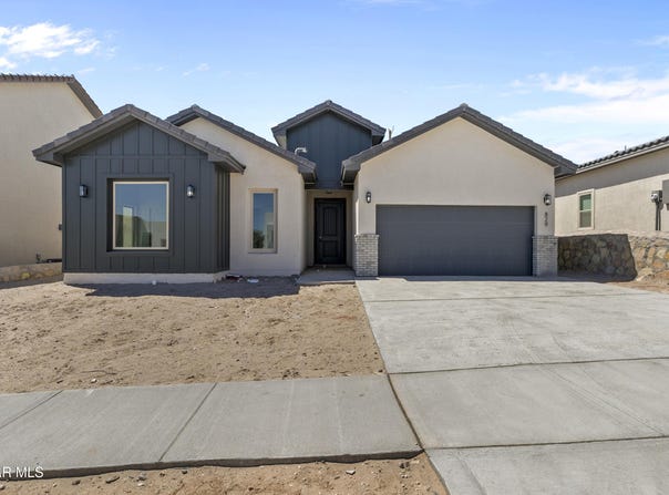829 Durham Way, Horizon City, TX 79928
