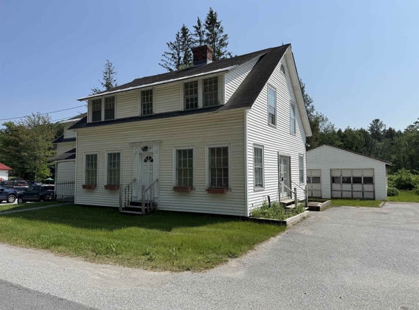 2072 North Main Street, Londonderry, VT 05148