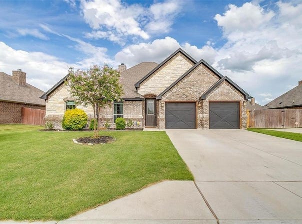 136 Kentucky Drive, Willow Park, TX 76087