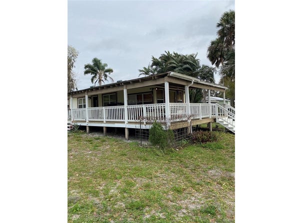 1405 N LAKE REEDY BOULEVARD, FROSTPROOF, FL 33843