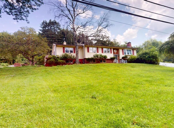 104 Dimmick Lane, East Stroudsburg, PA 18301