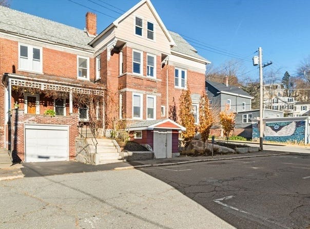 58 Oliver Street, Fitchburg, MA 01420