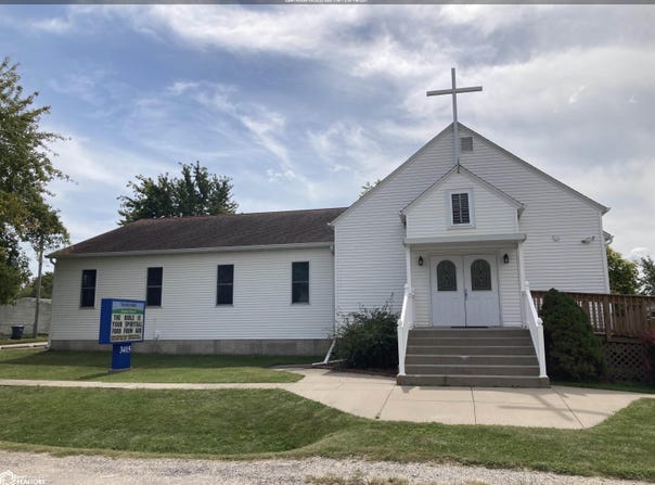3415 Sunnyside Avenue, Burlington, IA 52601