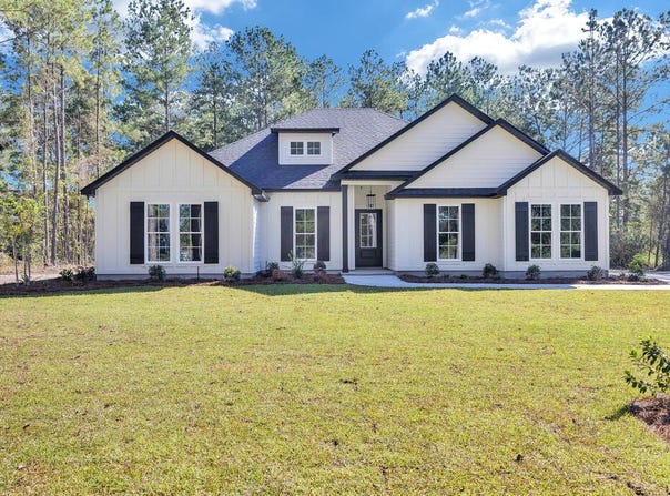 341 Nashland Ct, Nashville, GA 31639