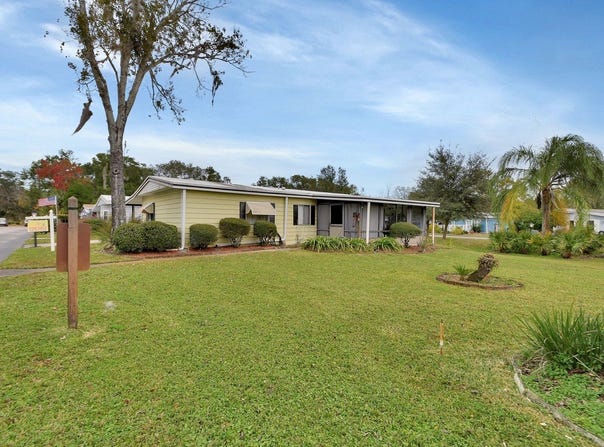 106 Sycamore Lane, Lake Helen, FL 32744