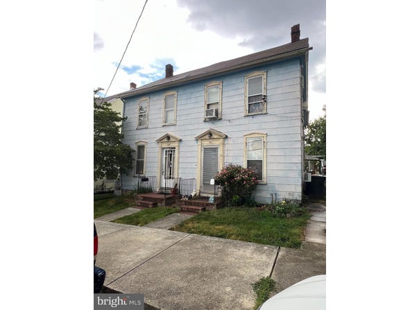 231 WEST NORTH STREET, WAYNESBORO, PA 17268