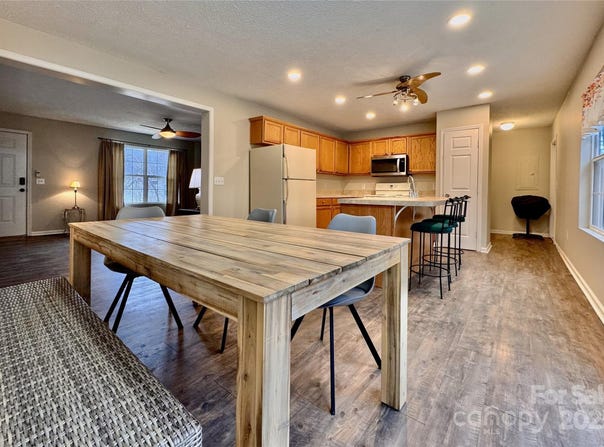 231 Newberry Drive, Fletcher, NC 28732