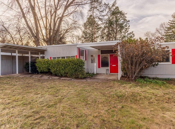 1055 Duncan Lane, Pullman, WA 99163