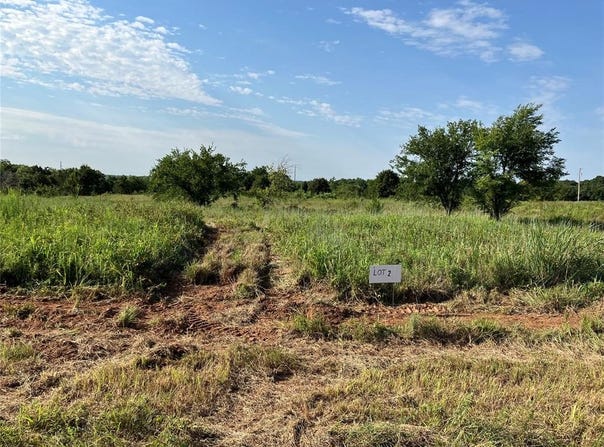 002 S May Avenue, Blanchard, OK 73010