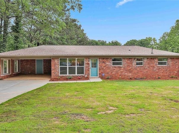 191 Pine Street NE, Fairburn, GA 30213