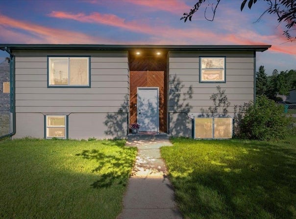 1214 10th Street, Sturgis, SD 57785