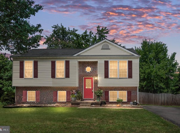 12004 FALCON RIDGE DRIVE, FREDERICKSBURG, VA 22407