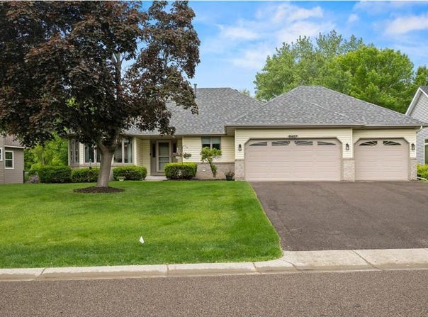 9407 Norwood Lane N, Maple Grove, MN 55369