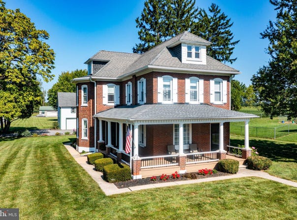 5 BOWERS Road, READING, PA 19605