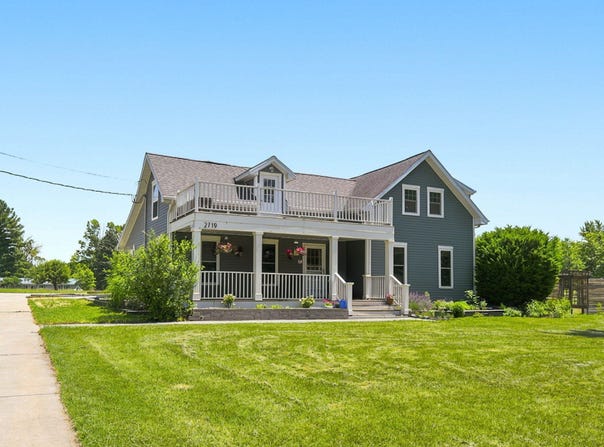 2719&2725 S Cleveland Avenue, St. Joseph, MI 49085