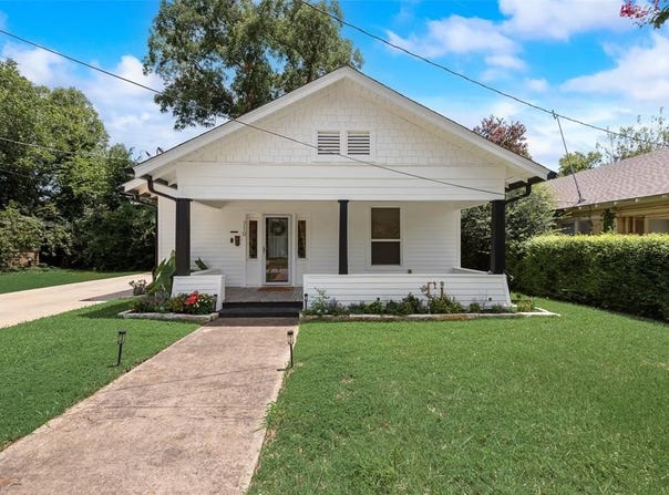 710 N Sherman Street, Ennis, TX 75119