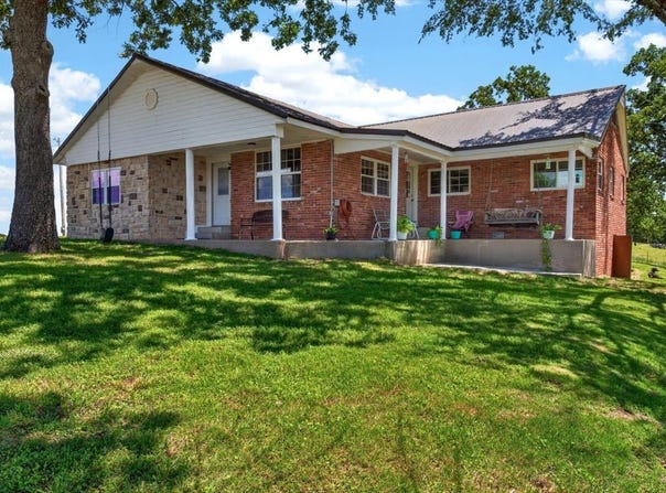 1160th Ave 570 SE, Red Oak, OK 74563