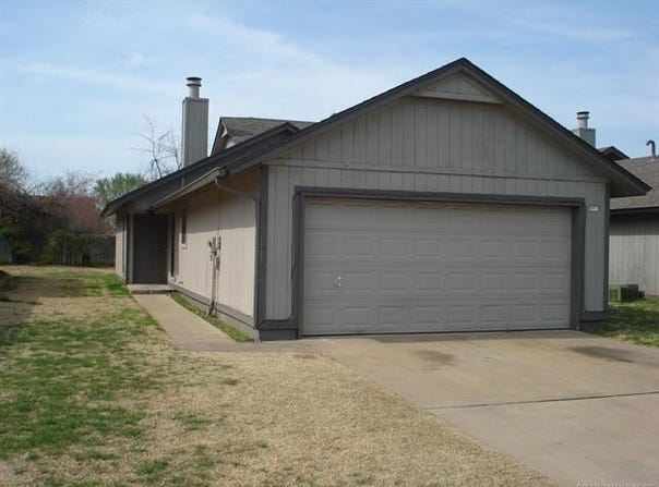 1525 E 74th Street, Tulsa, OK 74136