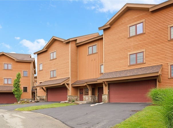 454 Southwind Circle, Seven Springs Resort, PA 15622