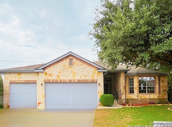 2719 PISMO BCH, Converse, TX 78109-3693