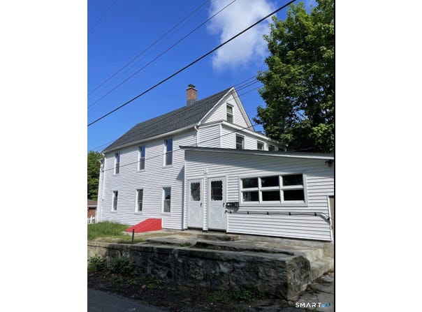 40 N Beacon Street, Waterbury, CT 06704
