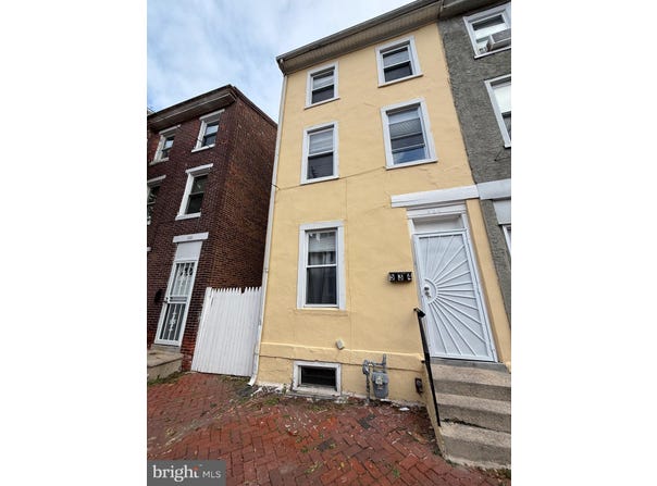 534 GREEN Street, NORRISTOWN, PA 19401