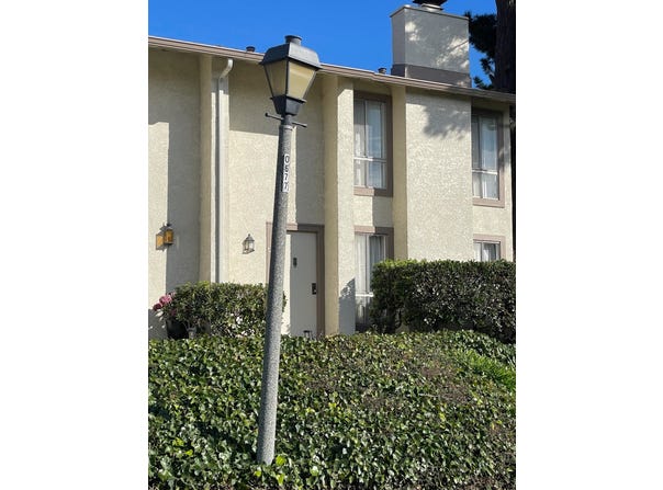 61 Greenview Ln, Richmond, CA 94803