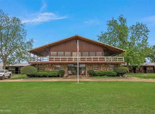 231 Hurricane Bluff Drive, Benton, LA 71006