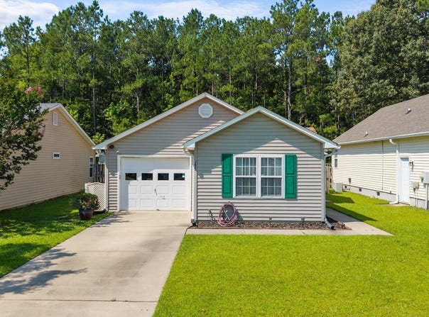 3625 Elizabeth Avenue, New Bern, NC 28562
