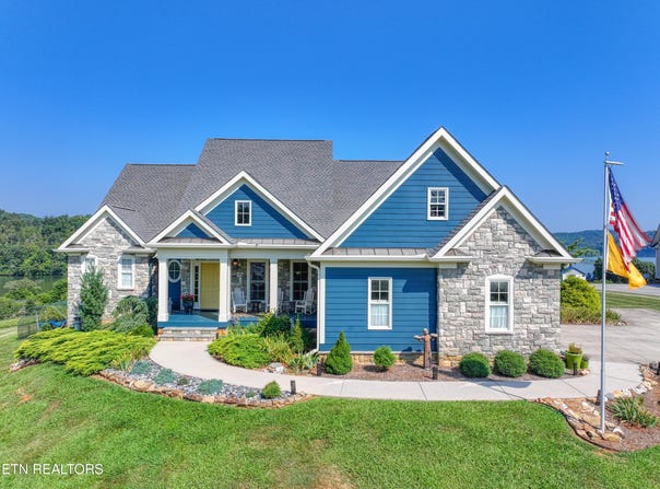 326 Marble Bluff Drive, Kingston, TN 37763
