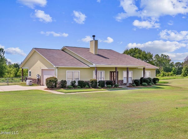 131-B Waldrop Lane, Flora, MS 39071