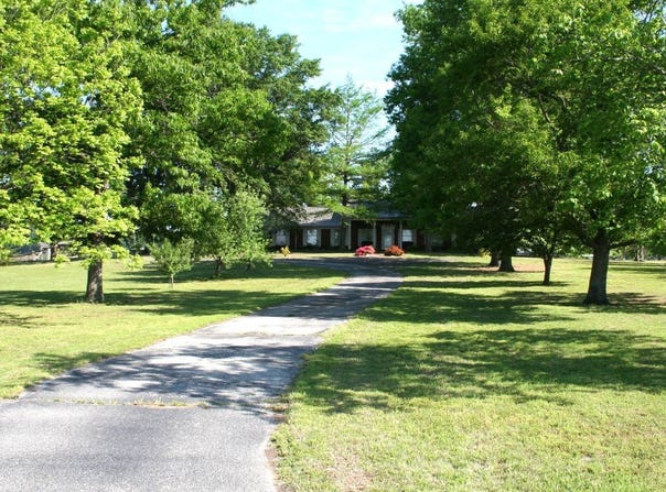 100 W. Penn, Portia, AR 72433