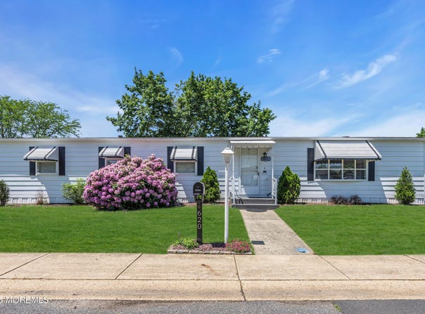 620 Sara Drive, Freehold, NJ 07728