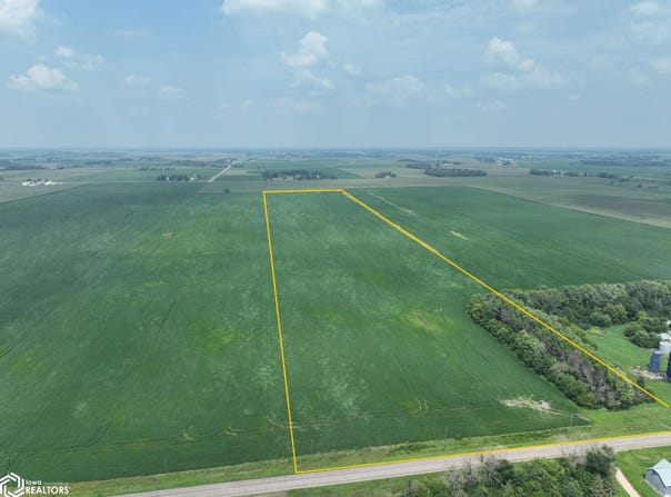 200th St., Eagle Lake, MN 50264