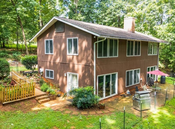 308 Waughs Ferry Road, Amherst, VA 24521