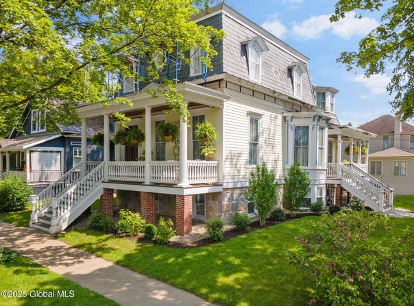 2 Madison Avenue, Saratoga Springs, NY 12866