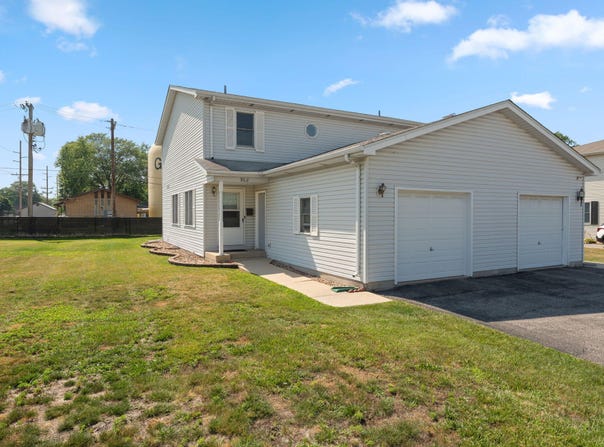 908 N Wheeler Street, Griffith, IN 46319